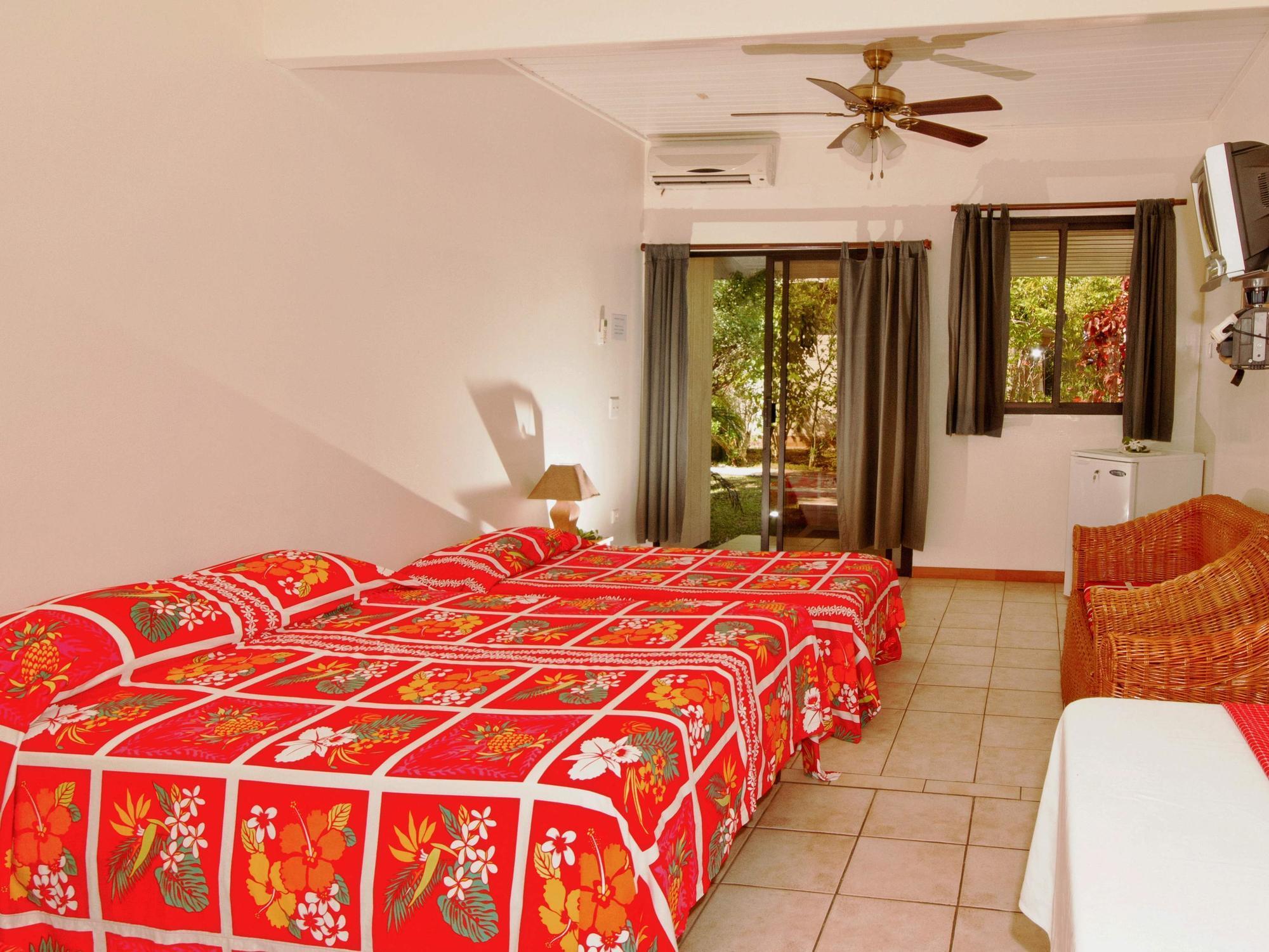 Pension Fare Maeva Huahine ภายนอก รูปภาพ